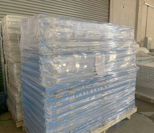 Purification steel door